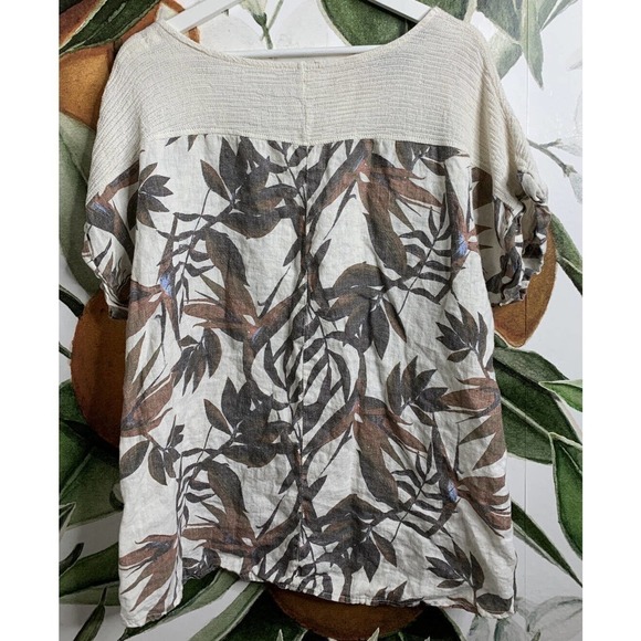 Lungo L'Arno Italy Made 1X Floral Rolled Sleeves Floral Blouse 100% Linen - Picture 6 of 9